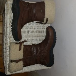 Ugg boots vibram outsole